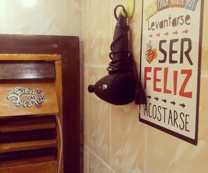 Hostel Don Poncho ヴァルパライソ エクステリア 写真